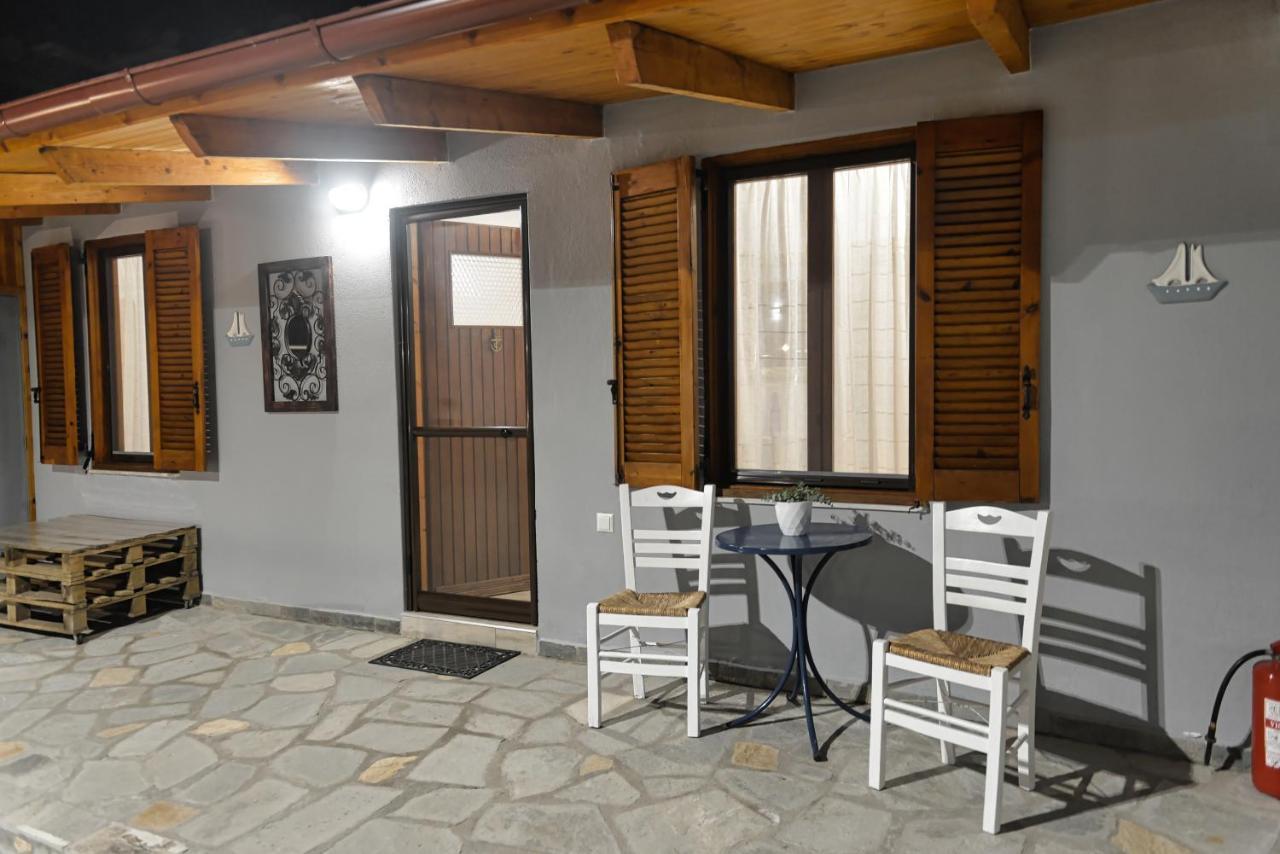 Waterfront Studio Nea Iraklitsa Daire Dış mekan fotoğraf